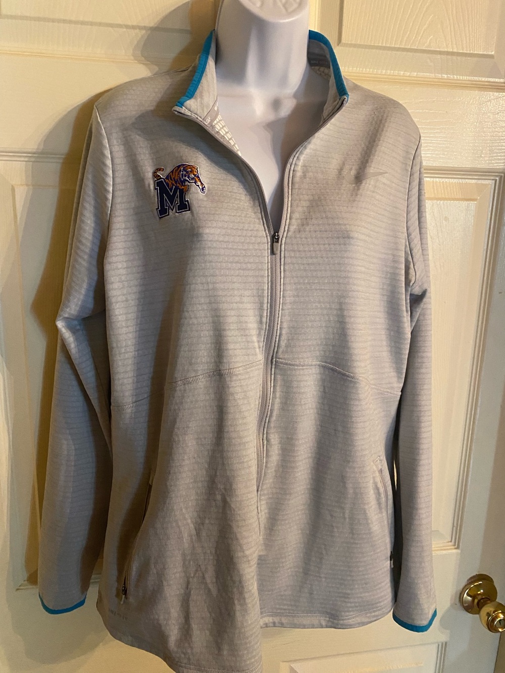 Nike Light Gray Memphis Tigers Quarter-Zip Jacket with Blue Trim